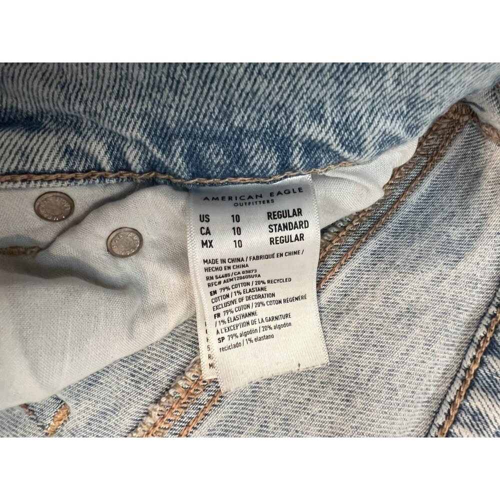 American Eagle Super High Rise Straight Jeans Women’s 10 Light Wash Distressed - Picture 6 of 6